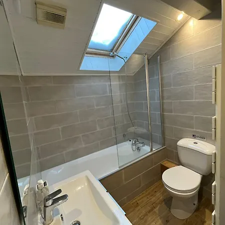 Chalet Spacieux Avec Wi-fi Et Parking Prive Aux Gets - Fr-1-671-141 Les Gets